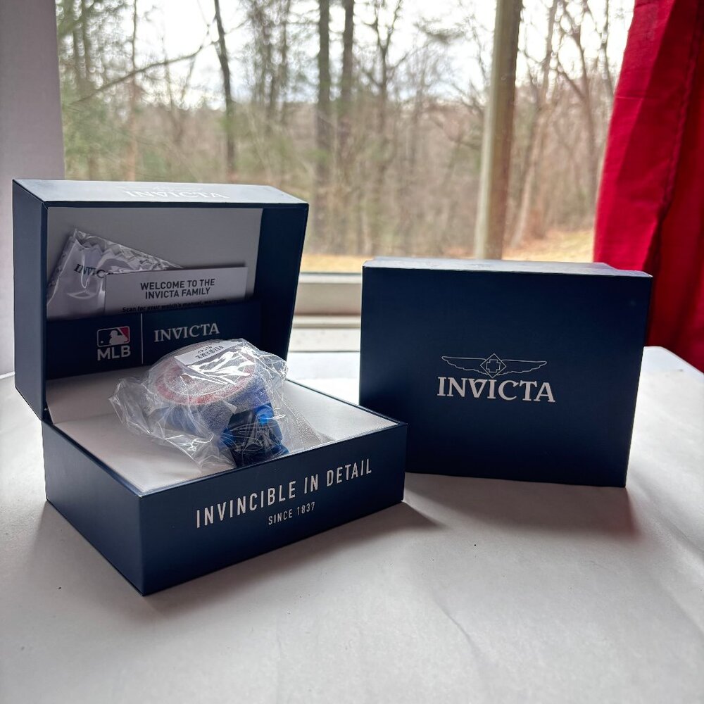 Invicta MLB watch